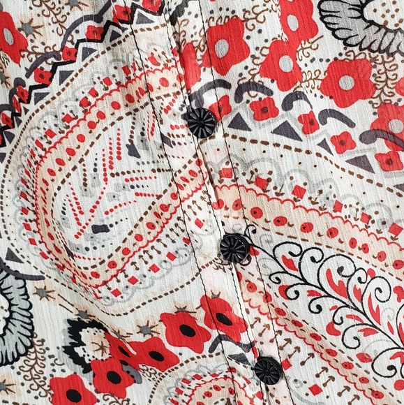 Signature by Larry Lavigne floral top with attached tank in large - Picture 5 of 11